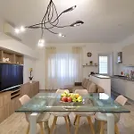 Modern And Cozy + 2bdr + Ostiense *