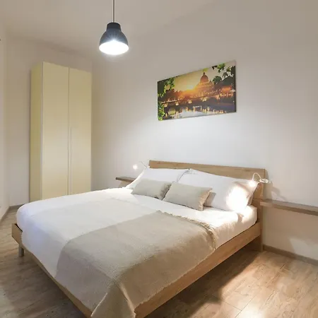 Modern And Cozy + 2bdr + Ostiense דירה *