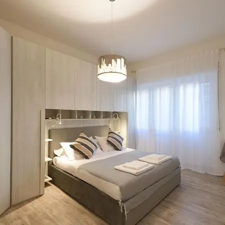 Modern And Cozy + 2bdr + Ostiense Apartment
